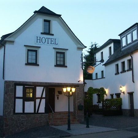 Hotel Restaurant Zur Pfanne Urbar  Ngoại thất bức ảnh